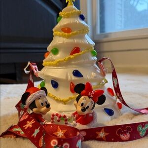 Disney Festive White Tree with Mickey and Minnie popcorn holder